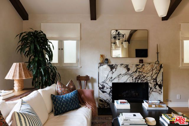 465 Westmount Drive, West Hollywood, CA 90048