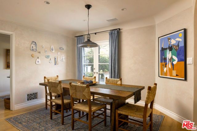 465 Westmount Drive, West Hollywood, CA 90048