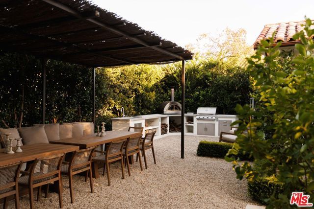 465 Westmount Drive, West Hollywood, CA 90048