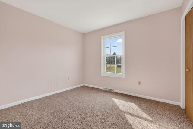 106 ASHLEY DR, Marietta, PA 17547