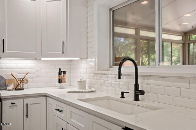 6204 Johnsdale Road, Raleigh, NC 27615