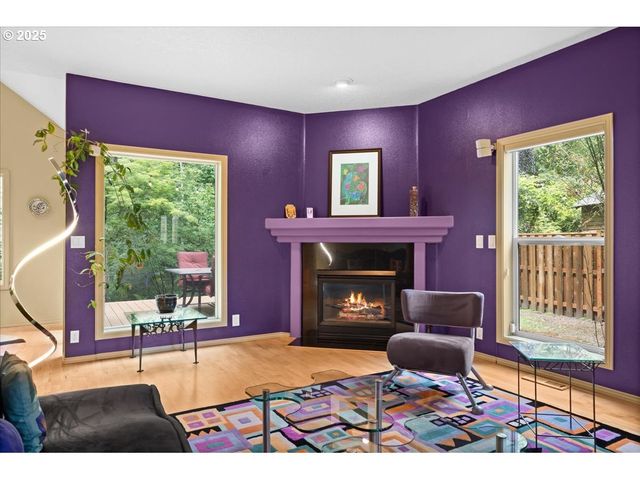 1451 Ne PARKSIDE Dr, Hillsboro, OR 97124