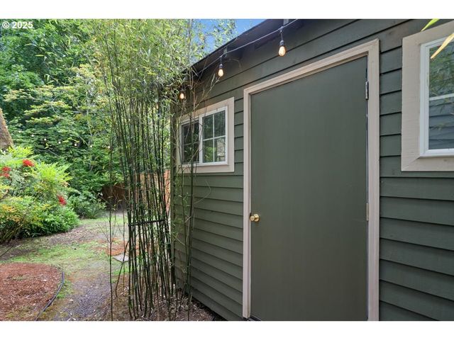 1451 Ne PARKSIDE Dr, Hillsboro, OR 97124