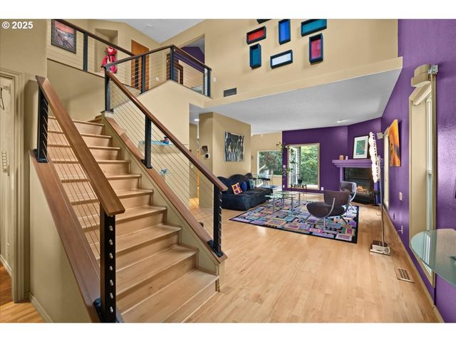 1451 Ne PARKSIDE Dr, Hillsboro, OR 97124