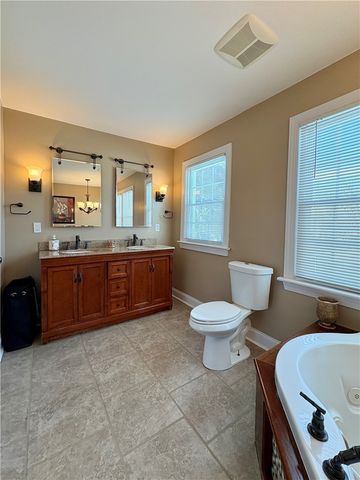 113 Briercliff Dr, Chippewa Twp, PA 15010