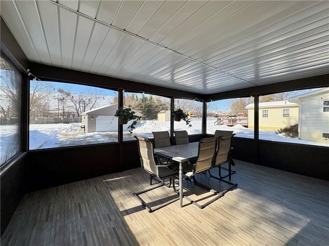 113 Briercliff Dr, Chippewa Twp, PA 15010