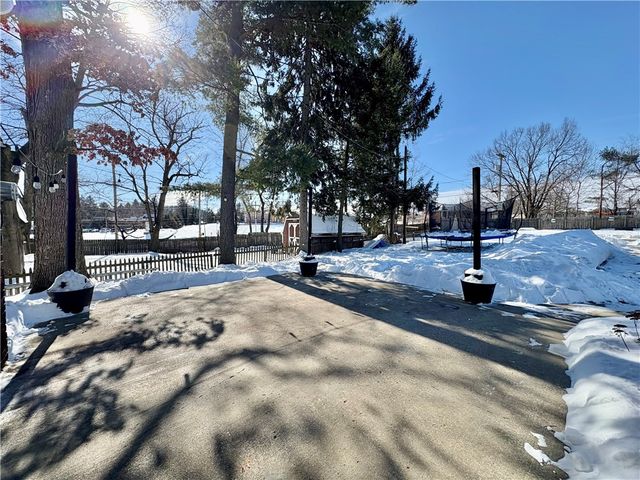 113 Briercliff Dr, Chippewa Twp, PA 15010