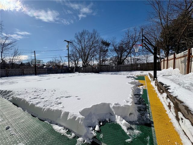 113 Briercliff Dr, Chippewa Twp, PA 15010