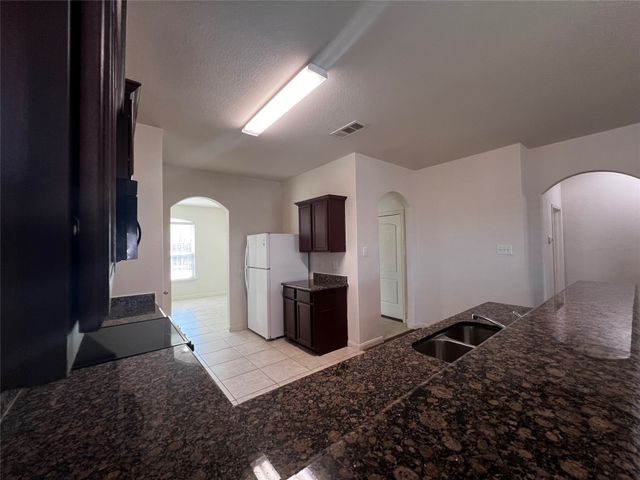 208 Cottonwood Drive, Princeton, TX 75407