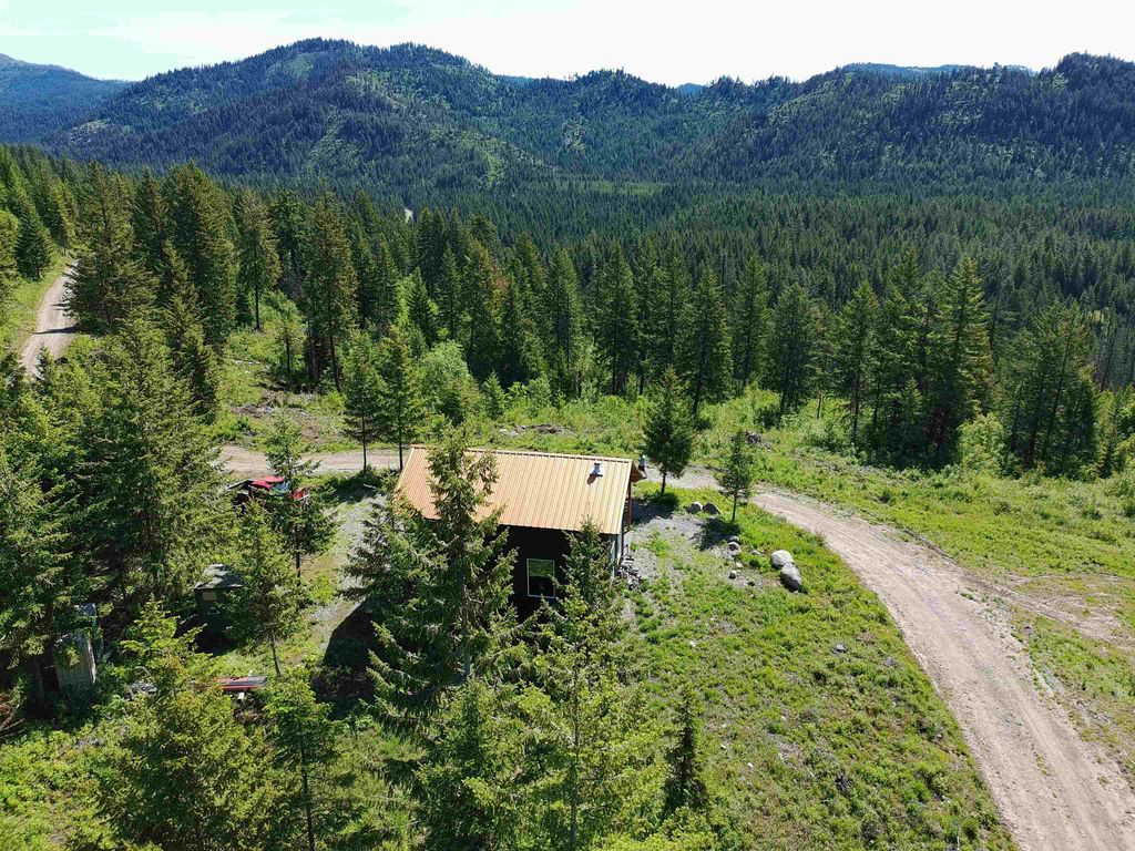 1261 Outback Ln, Usk, WA 99180 photo 15