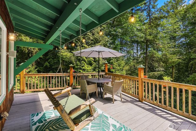 16732 230th Avenue SE, Maple Valley, WA 98038