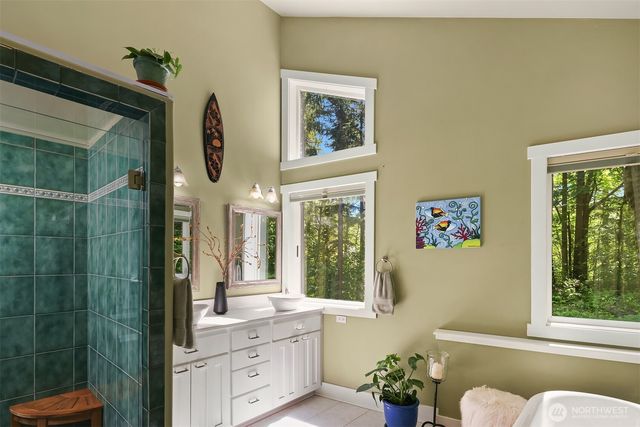 16732 230th Avenue SE, Maple Valley, WA 98038