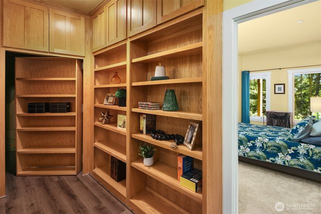 16732 230th Avenue SE, Maple Valley, WA 98038