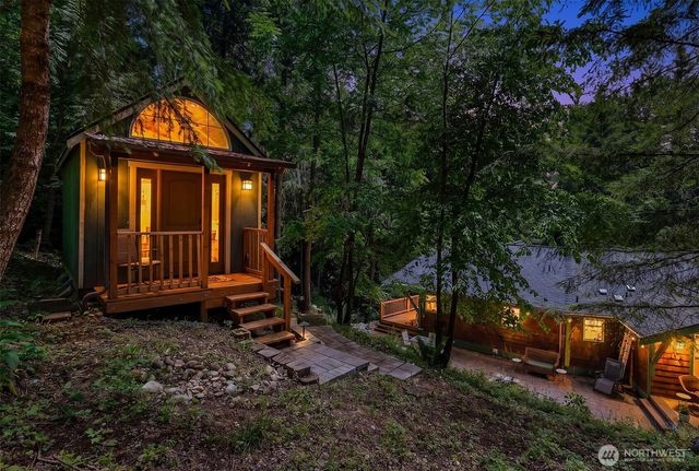16732 230th Avenue SE, Maple Valley, WA 98038