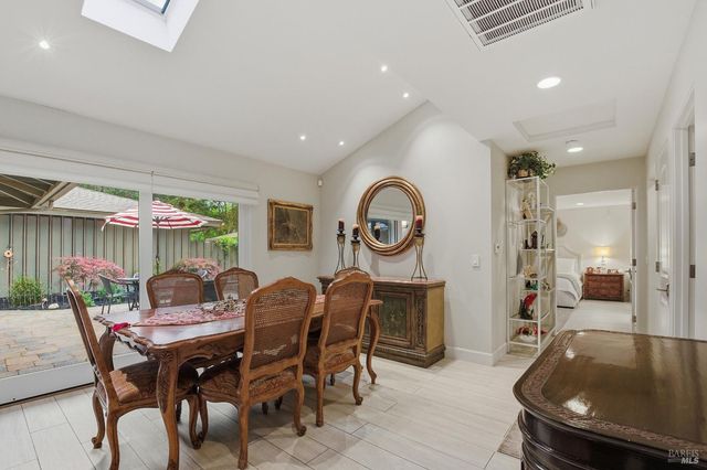 150 Milliken Creek Dr, Napa, CA 94558