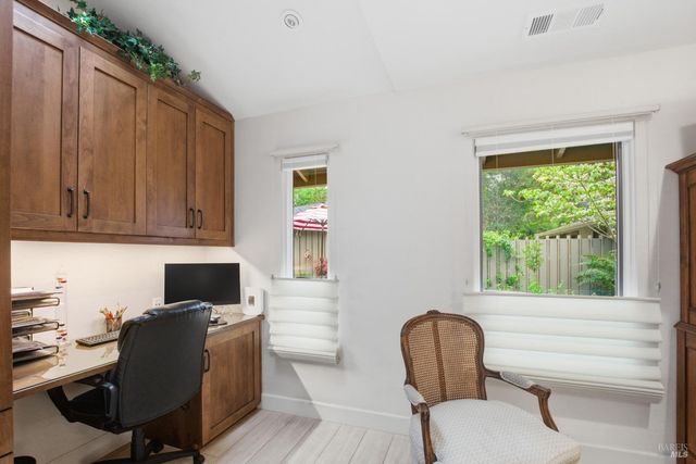 150 Milliken Creek Dr, Napa, CA 94558