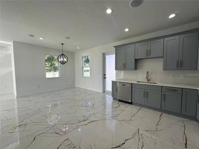 8302 N MARKS STREET, Tampa, FL 33604