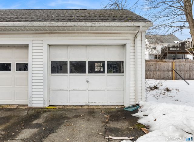 28 Beecher Street, Southington, CT 06489