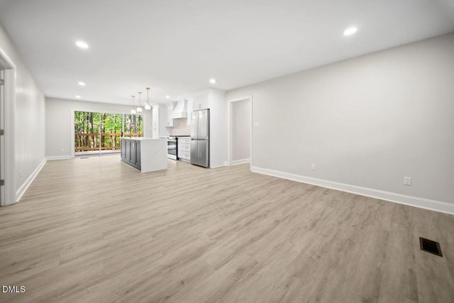 412 N Elliott Road, Chapel Hill, NC 27514