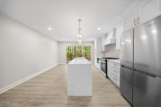 412 N Elliott Road, Chapel Hill, NC 27514