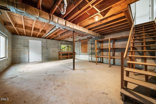 412 N Elliott Road, Chapel Hill, NC 27514