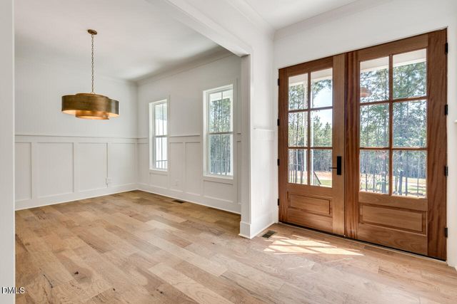 160 Black Bear Court, Chapel Hill, NC 27516