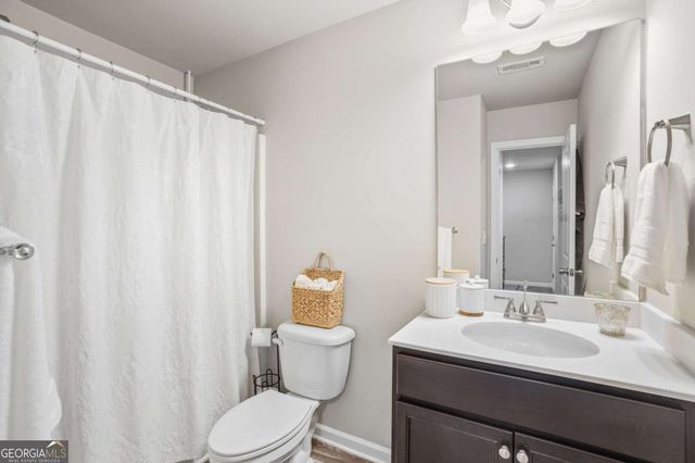 5104 Fox Den Road, Oakwood, GA 30566
