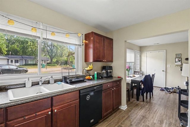 351 S Mansfield Street, Ypsilanti, MI 48197
