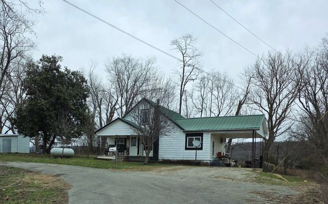 427 Smith Chapel Road, Albany, KY 42602