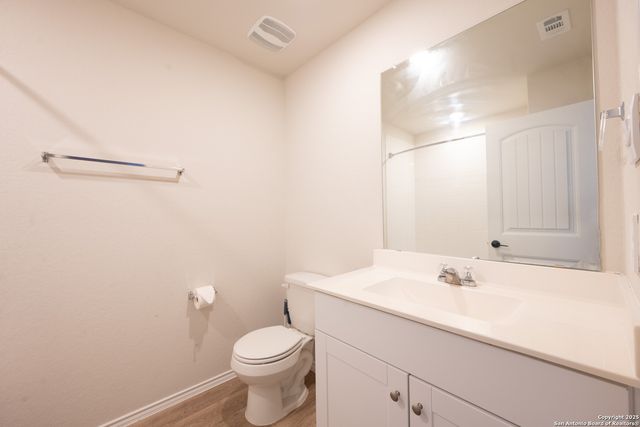 560 Chaco Loop, Seguin, TX 78155