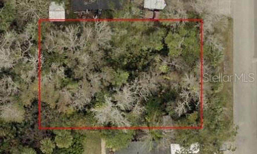 Image 3 of property listing at 332 PATRICIA DRIVE, New Smyrna Beach, FL 32168