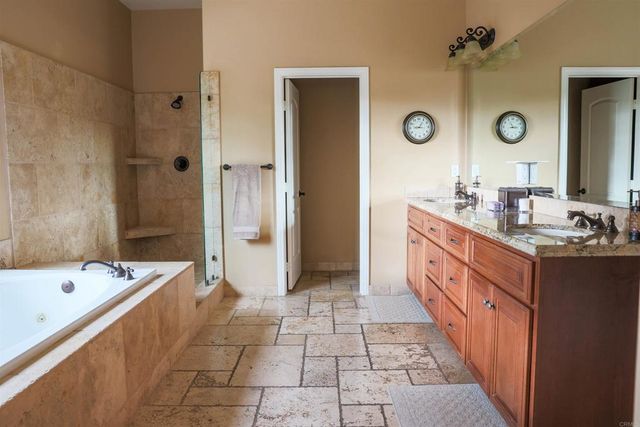 849 Singing Ridge Road, El Cajon, CA 92019