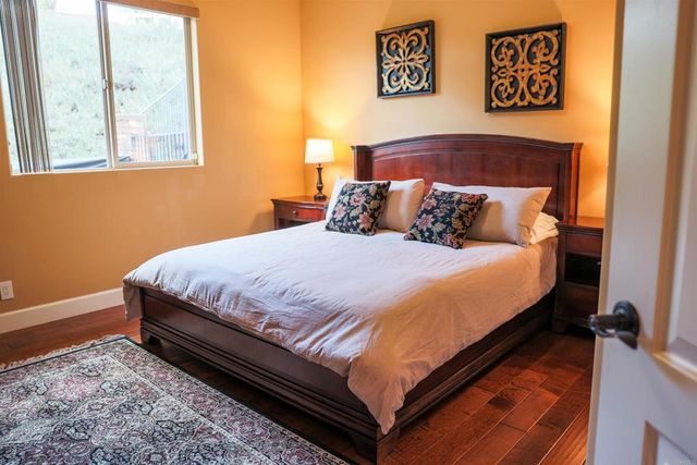 849 Singing Ridge Road, El Cajon, CA 92019