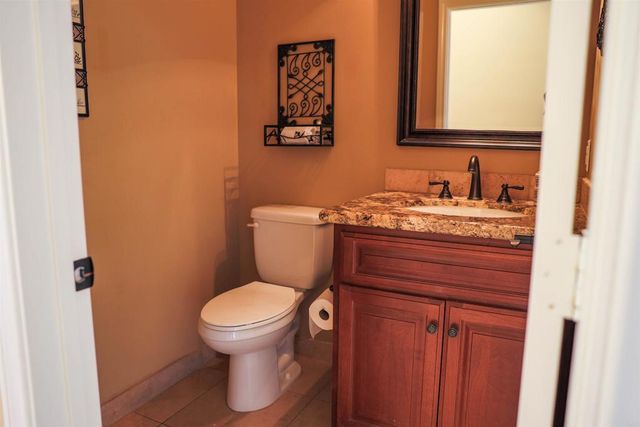 849 Singing Ridge Road, El Cajon, CA 92019