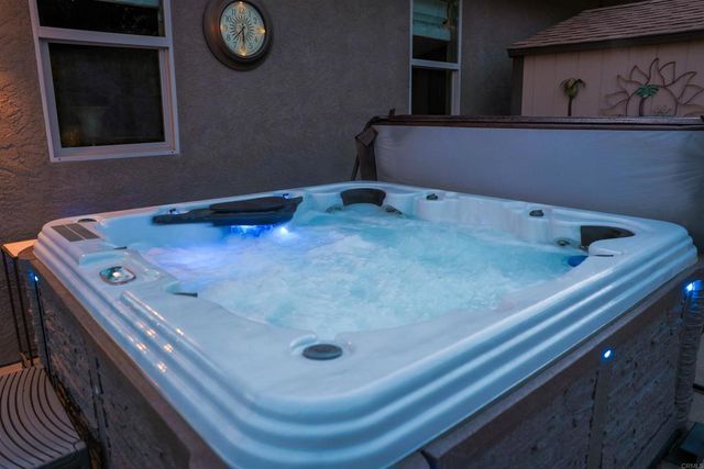 849 Singing Ridge Road, El Cajon, CA 92019