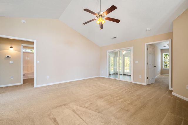 568 Cottage Oaks Circle, Myrtle Beach, SC 29588