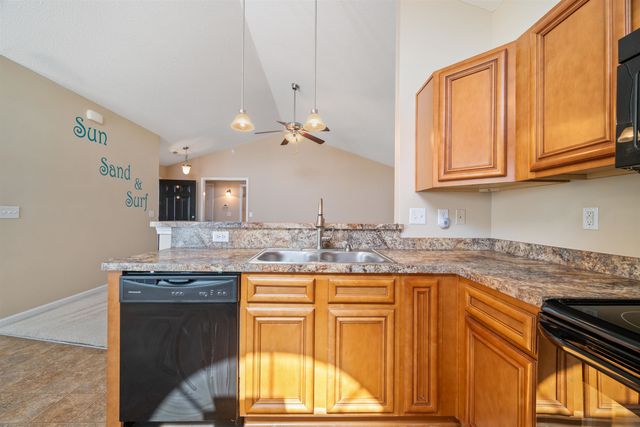 568 Cottage Oaks Circle, Myrtle Beach, SC 29588