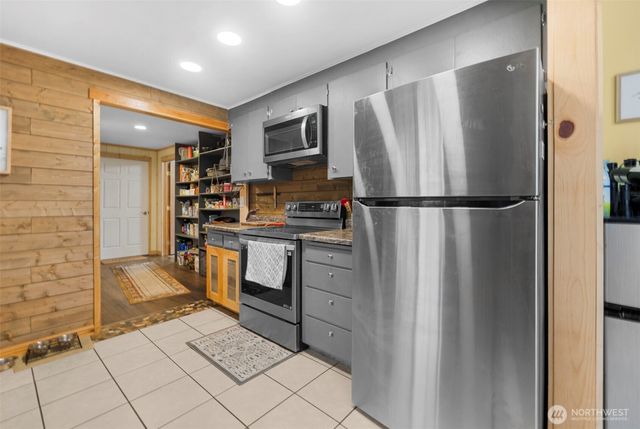 18002 19th Avenue NE, Arlington, WA 98223