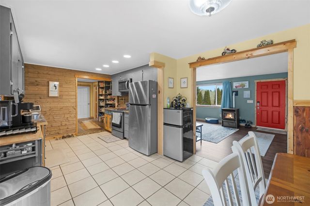 18002 19th Avenue NE, Arlington, WA 98223