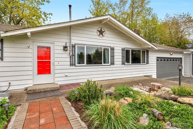 18002 19th Avenue NE, Arlington, WA 98223