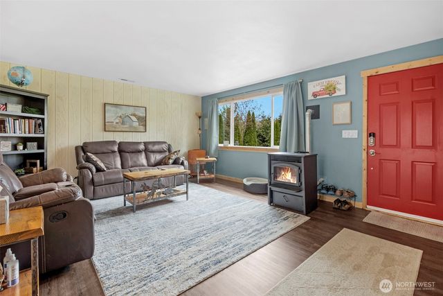 18002 19th Avenue NE, Arlington, WA 98223