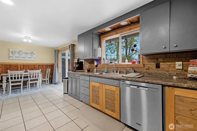 18002 19th Avenue NE, Arlington, WA 98223