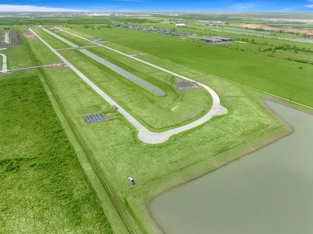 12014 Old Fashion Circle, Mont Belvieu, TX 77535