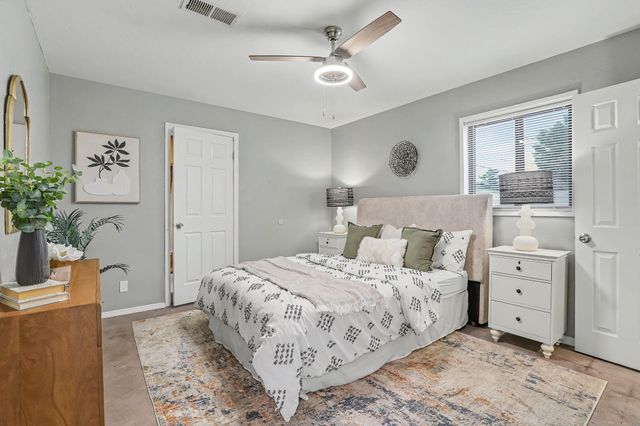 7705 Hannett Avenue NE, Albuquerque, NM 87110