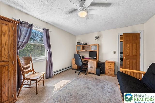 467 Pheasant Road, Ross Twp, PA 18353