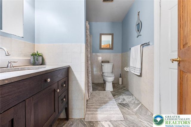 467 Pheasant Road, Ross Twp, PA 18353