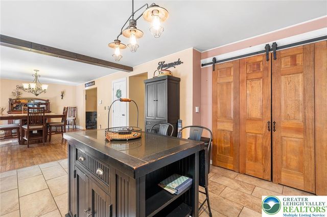 467 Pheasant Road, Ross Twp, PA 18353