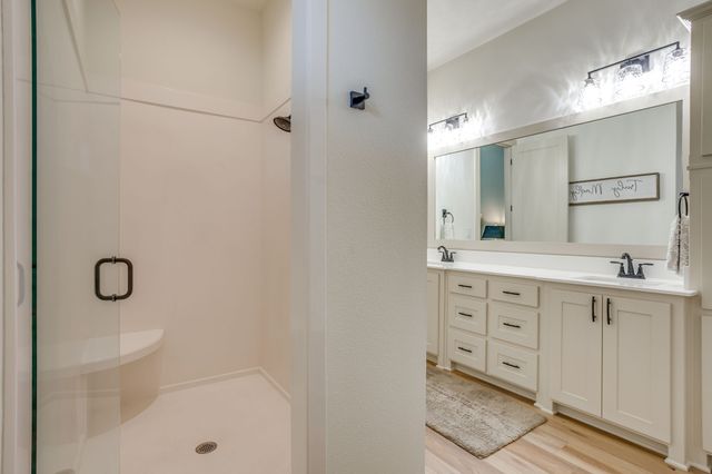 1142 County Road 337, Glen Rose, TX 76043