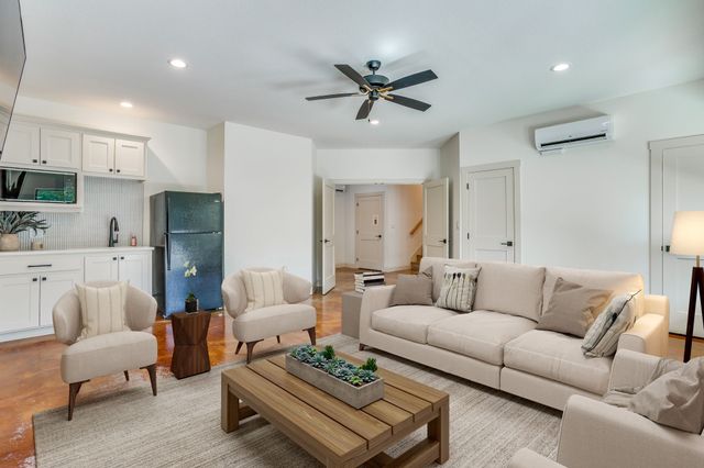 1142 County Road 337, Glen Rose, TX 76043