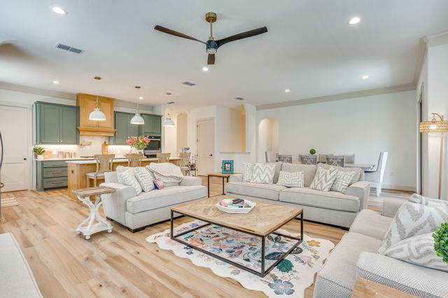 1142 County Road 337, Glen Rose, TX 76043